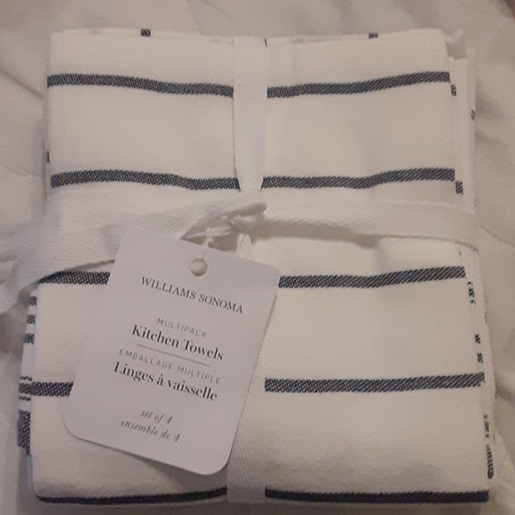 Williams Sonoma Other - William's Sonoma Kitchen Towels